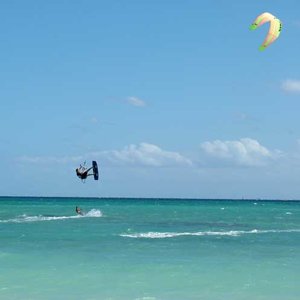 kite_surfing_playadelcarmen