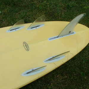 Virgo  Epee, model 8'0 5-fin up-front