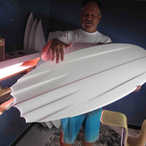 Cole surfboards Me holding A51 Aviso Master