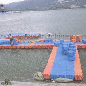 floating-boat-dock