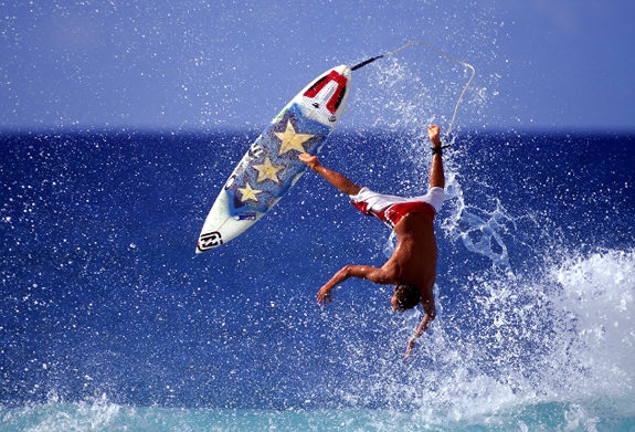 gal-wipeout-surfing2-jpg