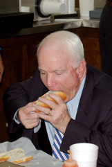 john-mccain-hot-dog-statesman1